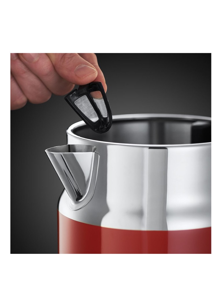 https://cdn-1.debijenkorf.nl/web_detail/russell-hobbs-retro-ribbon-red-waterkoker-1-7-liter-21670-70/?reference=090/600/0906009000900000_pro_flt_det_03_1108_1528_4041179.jpg