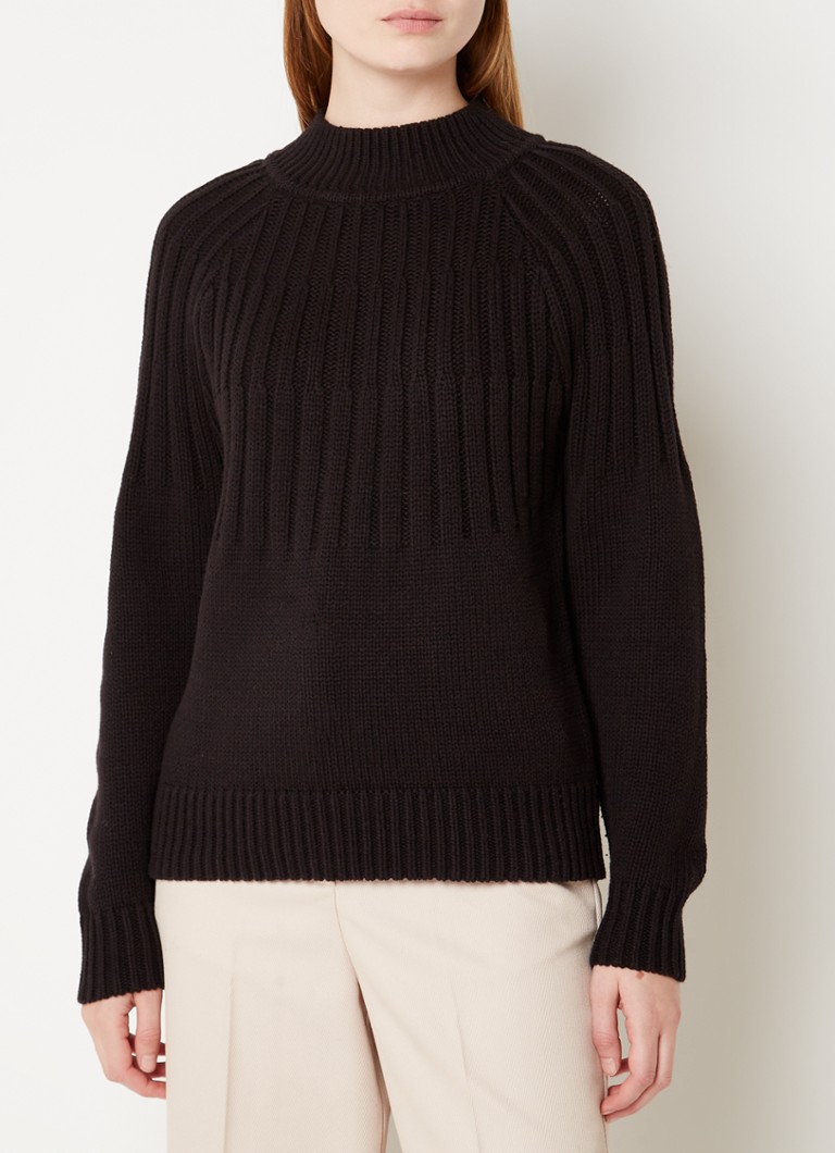 Selected Femme - Kabelgebreide trui met ronde hals  - Zwart
