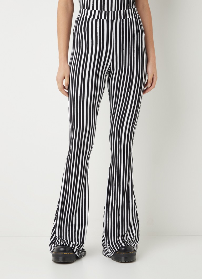 Stieglitz Luna high waist flared fit legging in viscoseblend • Zwart