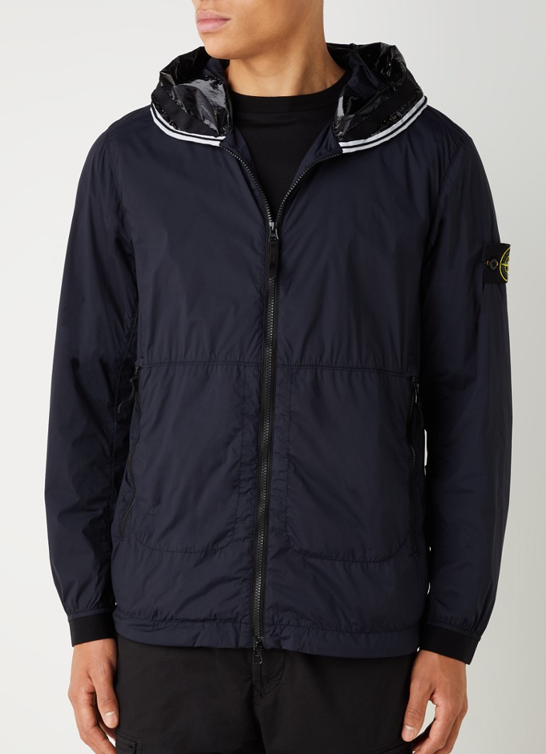 Stone Island 41131 Regenjack met ritszakken • Donkerblauw • de Bijenkorf