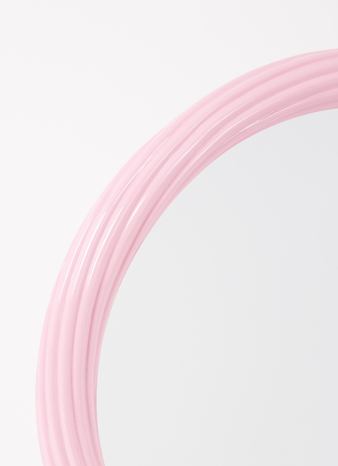 &Klevering Churros wandspiegel 44,5 cm - voorkant 2 roze