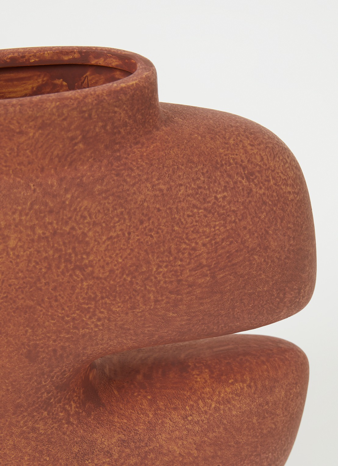 101 Copenhagen Tribal Medio vaas 30 cm - detail cognac
