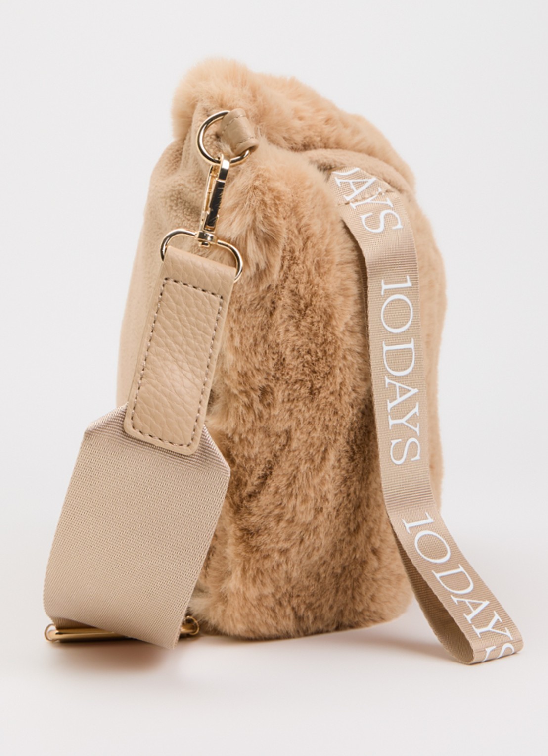 10DAYS Fluffy crossbodytas van imitatiebont - detail 2 beige