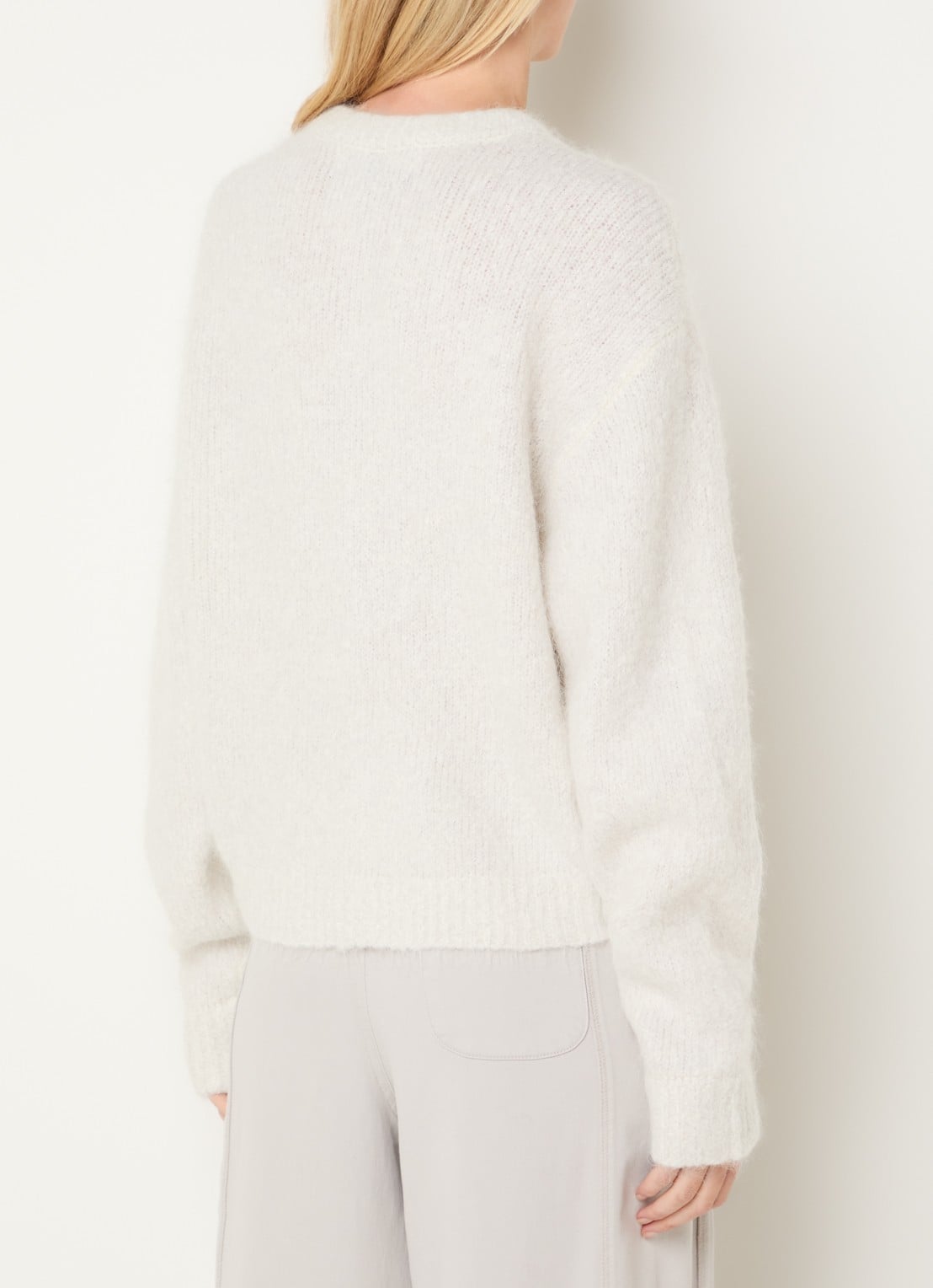 10DAYS Grofgebreid vest in alpaca wolblend met ingebreid logo - achterkant 4 creme