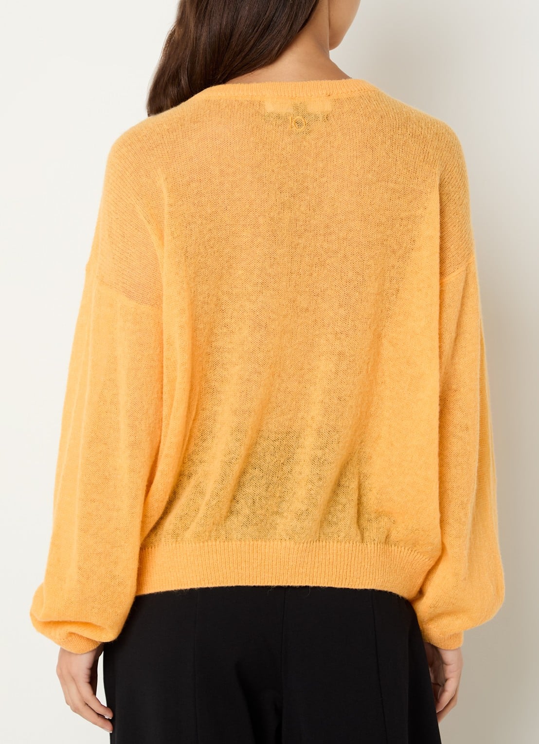 10DAYS Grofgebreide trui in alpaca wolblend - achterkant oranje