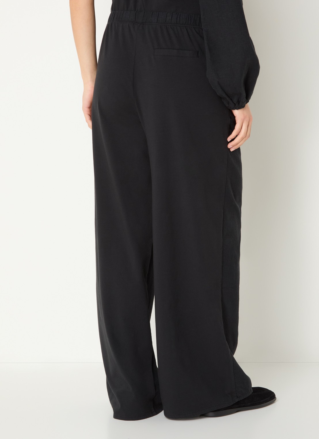 10DAYS High waist loose fit broek in linnenblend met steekzakken - achterkant zwart