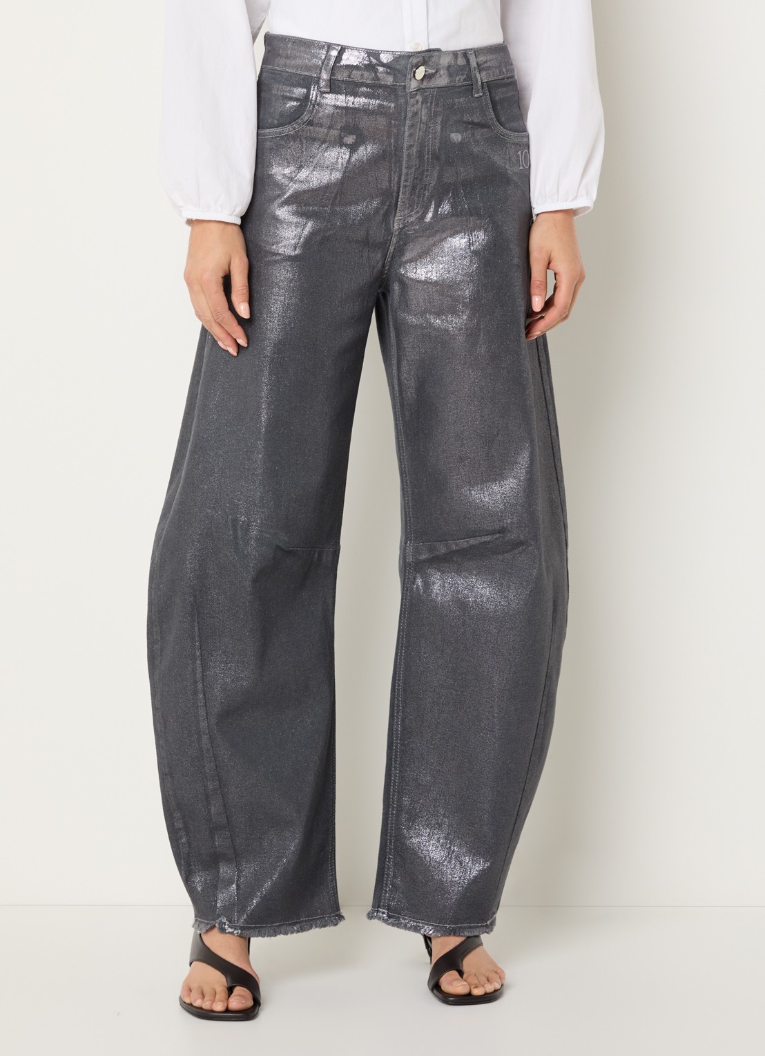 10DAYS High waist loose fit broek met metallic finish - detail zilver