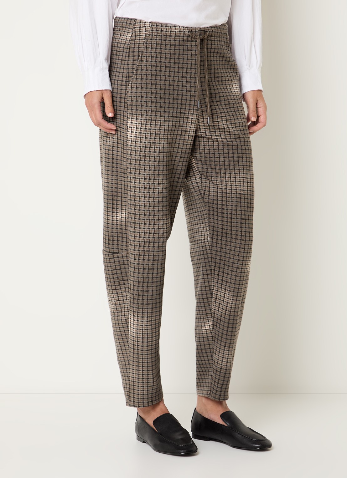 10DAYS Mid waist loose fit broek met print - detail 3 donkerbruin