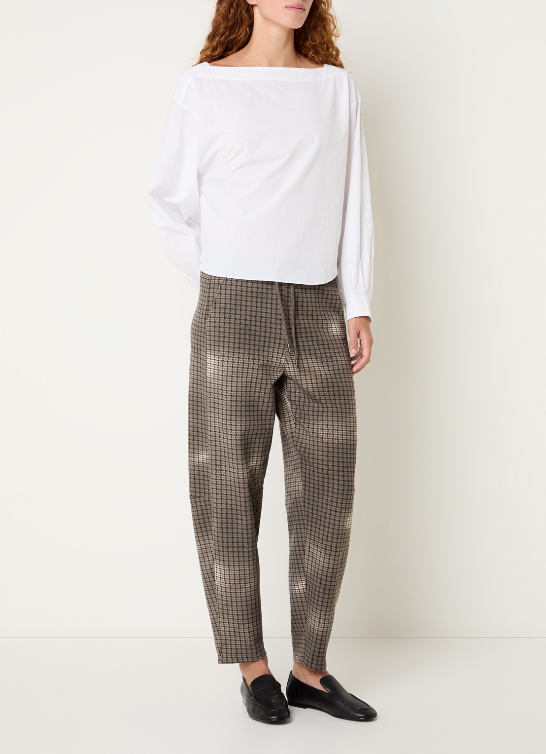 10DAYS Mid waist loose fit broek met print - voorkant 2 donkerbruin