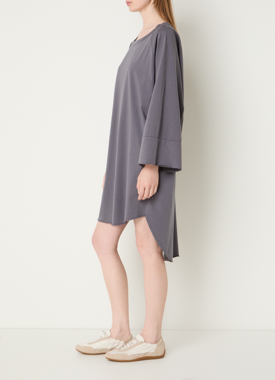 10DAYS Mini T-shirt jurk met print - voorkant 3 taupe