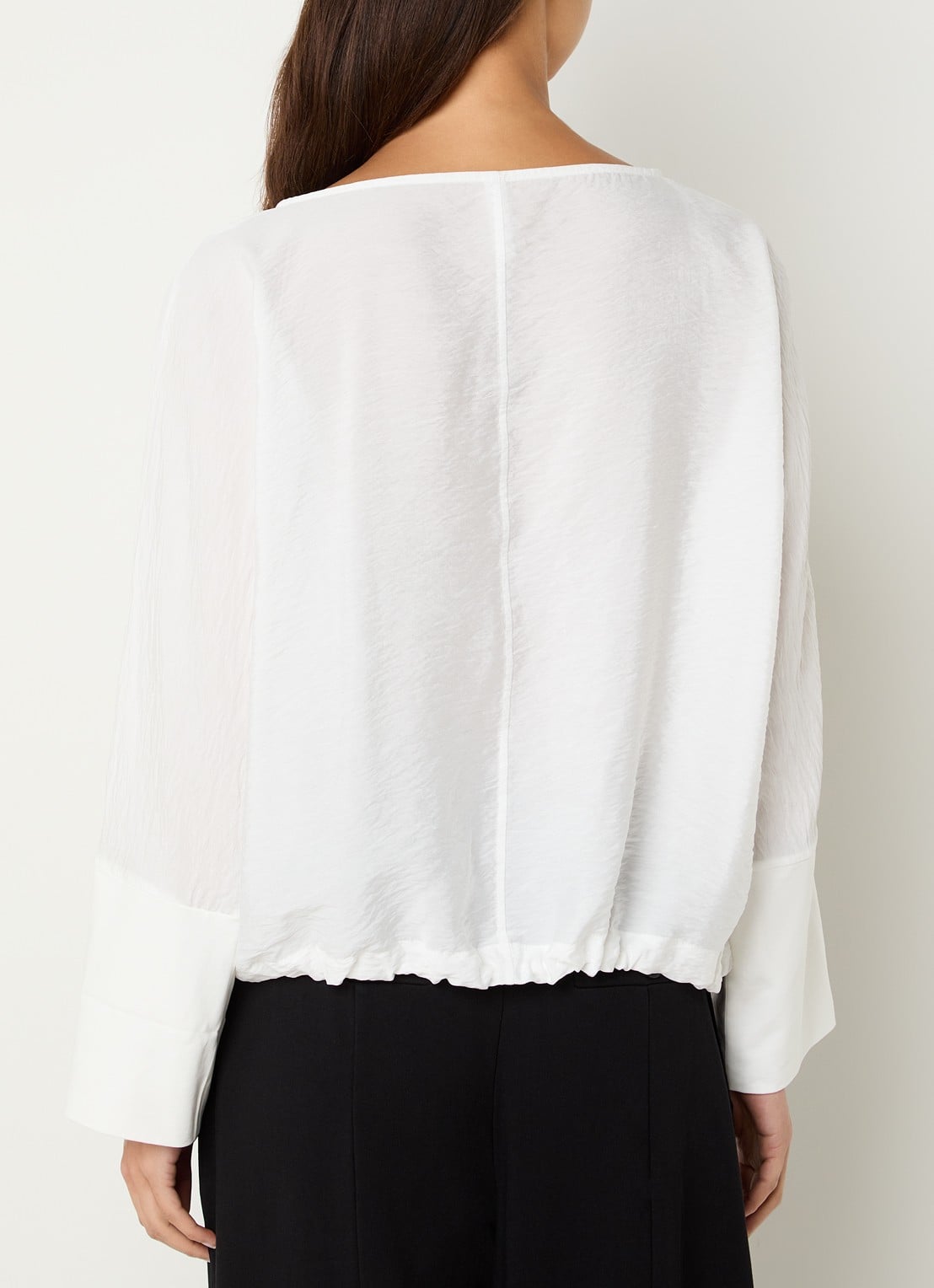 10DAYS Semi-transparante top met logo - achterkant 3 creme