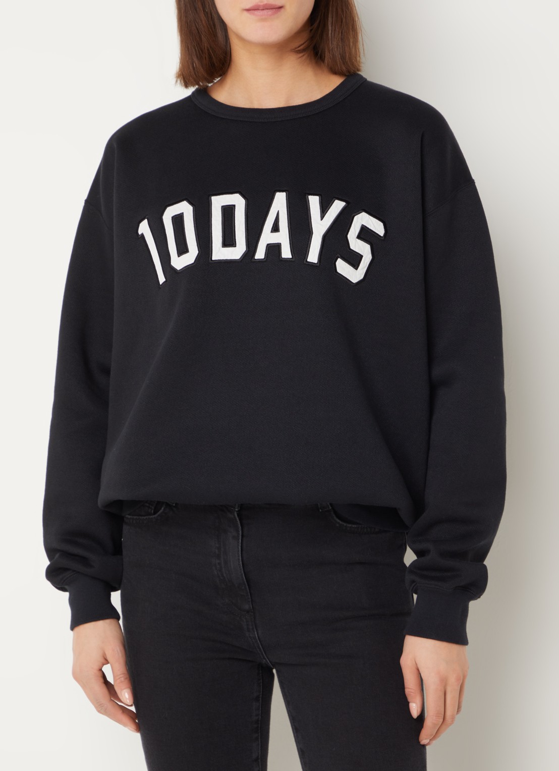 10DAYS Statement oversized sweater met logoborduring - detail 3 zwart
