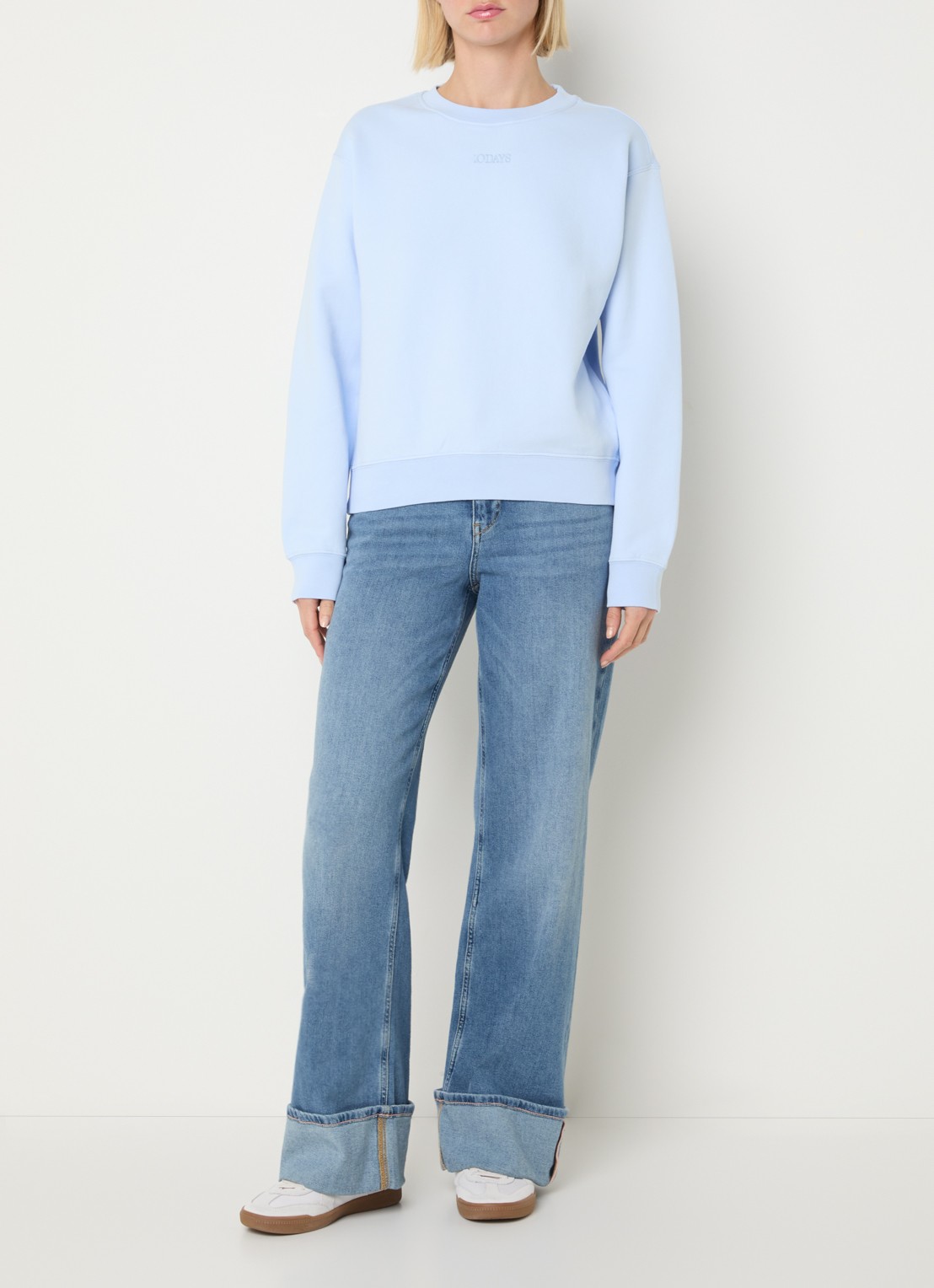 10DAYS Sweater met ronde hals - voorkant 4 lichtblauw