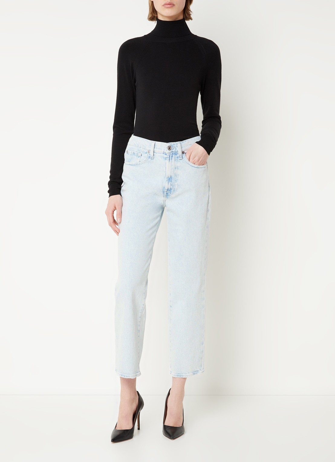 7 For All Mankind Logan high waist straight leg jeans met lichte wassing - voorkant 3 indigo