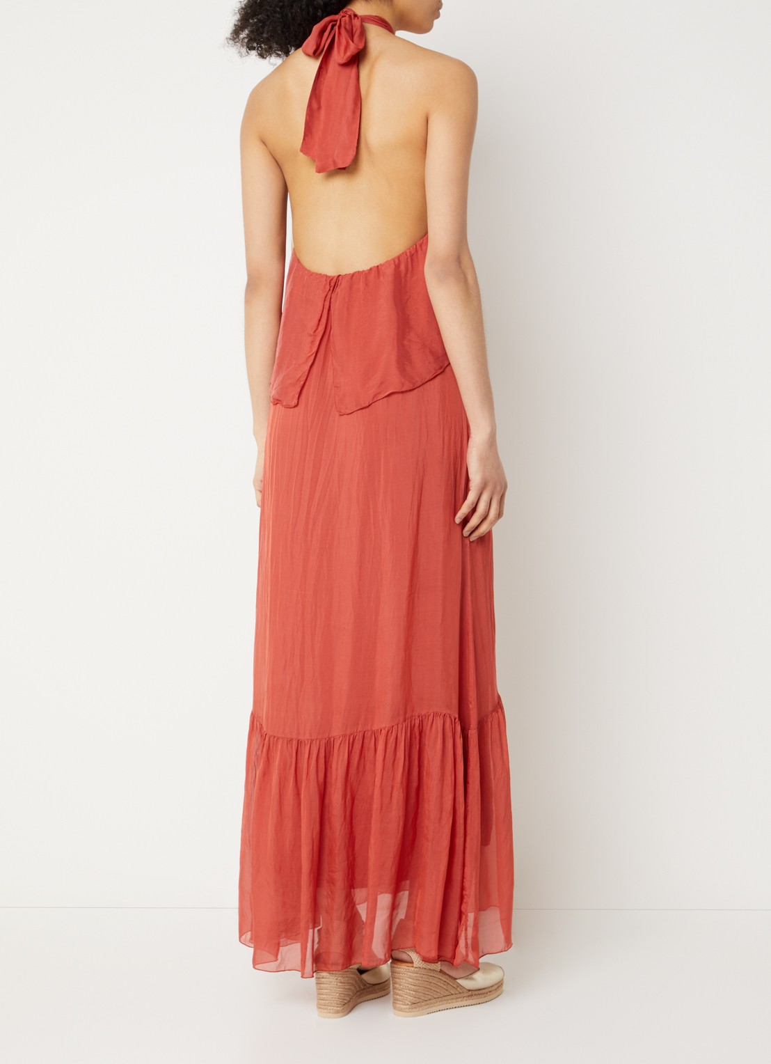 Aaiko Albina maxi jurk met ruches - achterkant kersenrood