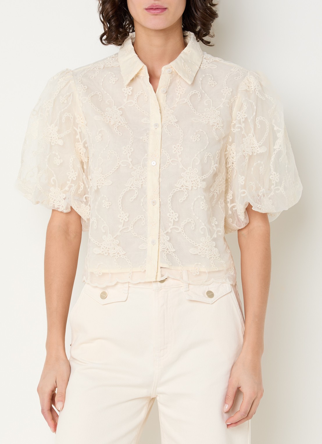 Aaiko Andra blouse met structuur - detail 3 gebroken wit