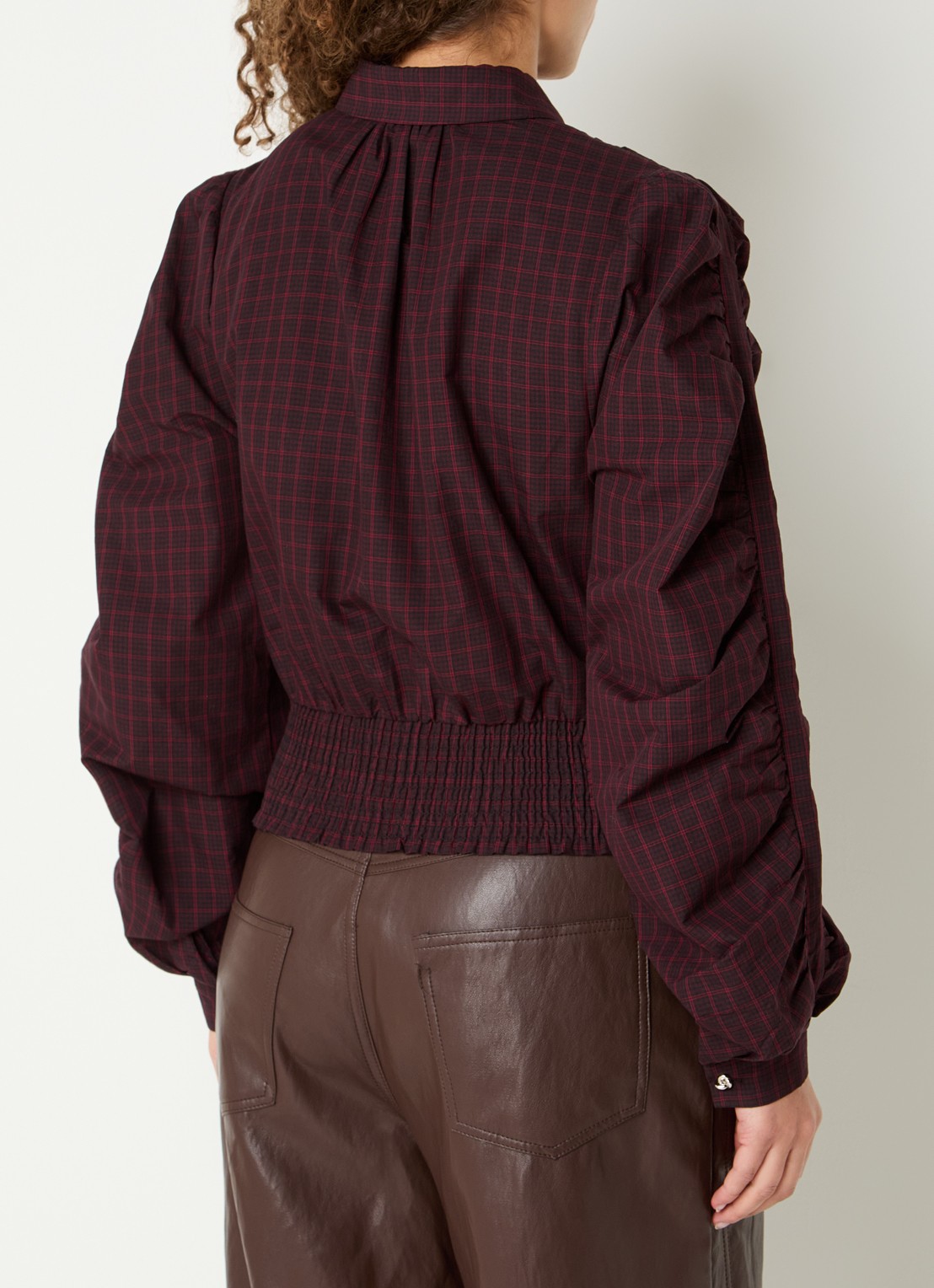 Aaiko Beaudine blouse met ruitdessin en ballonmouw - achterkant 4 bordeauxrood