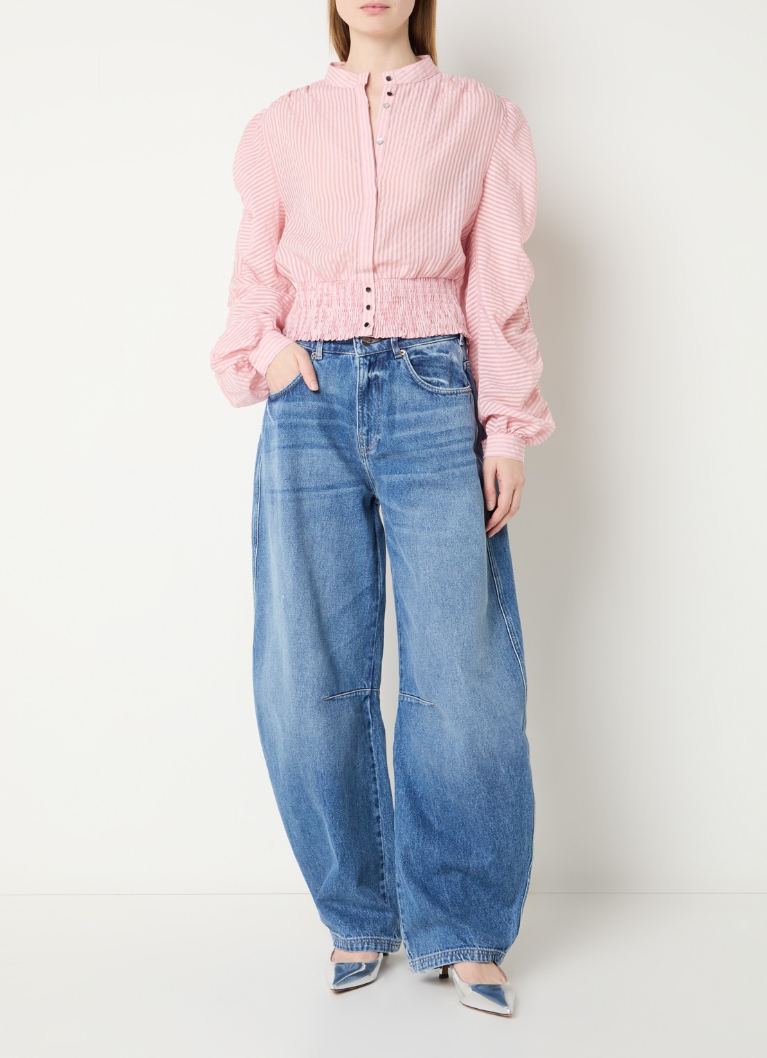 Aaiko Beaudine cropped blouse met streepprint - voorkant 2 zalmroze