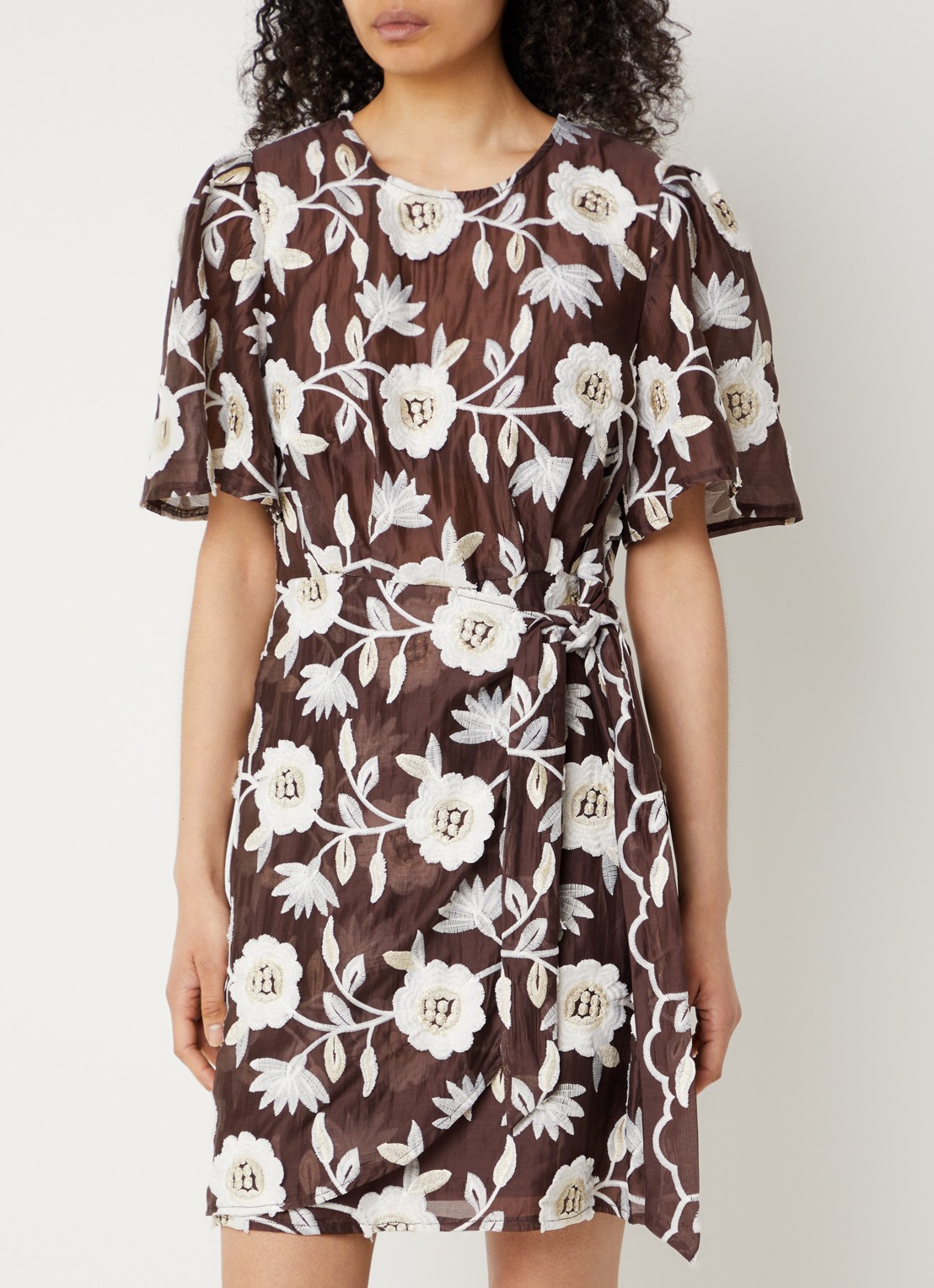 Aaiko Celina mini jurk met ceintuur en bloemenprint - detail 4 donkerbruin