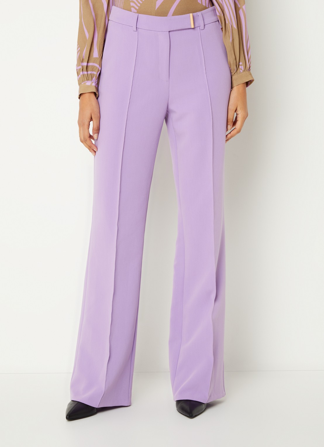 Aaiko Chantalle high waist wide fit pantalon met persplooi en structuur - detail lila