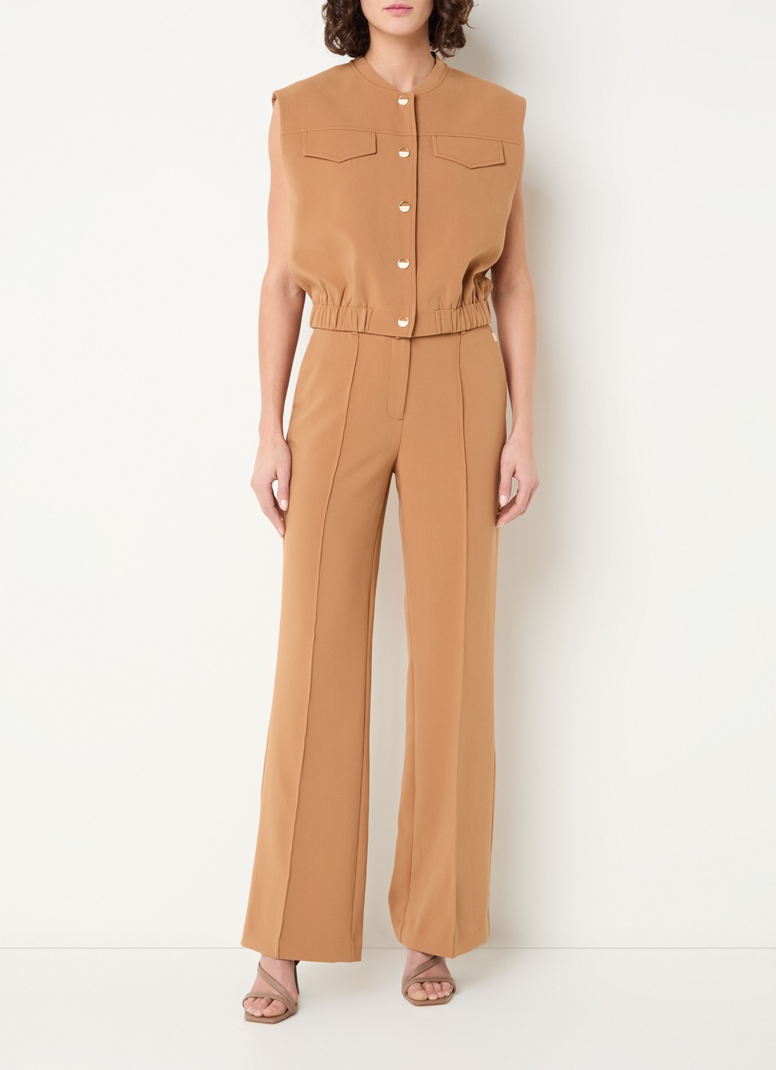 Aaiko Chantalle high waist wide fit pantalon met persplooi en structuur - voorkant 4 camel