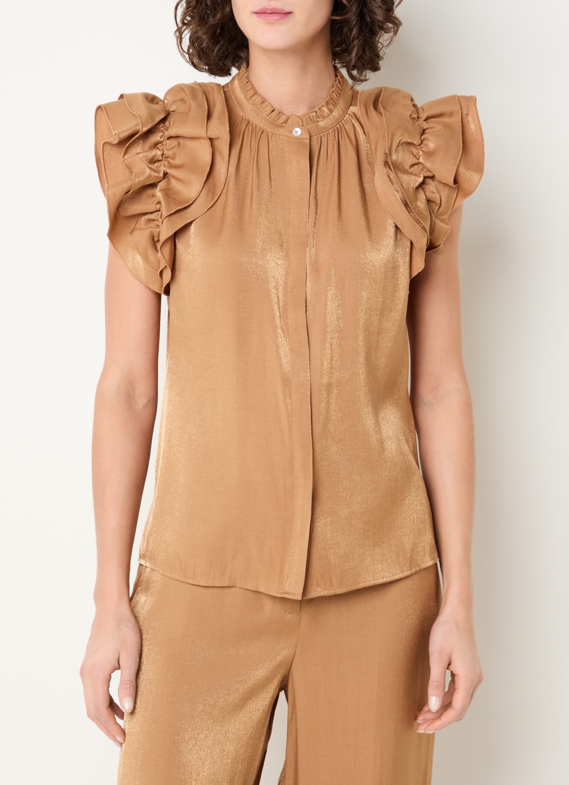 Aaiko Gezana Vis blouse met glanzende finish - detail camel