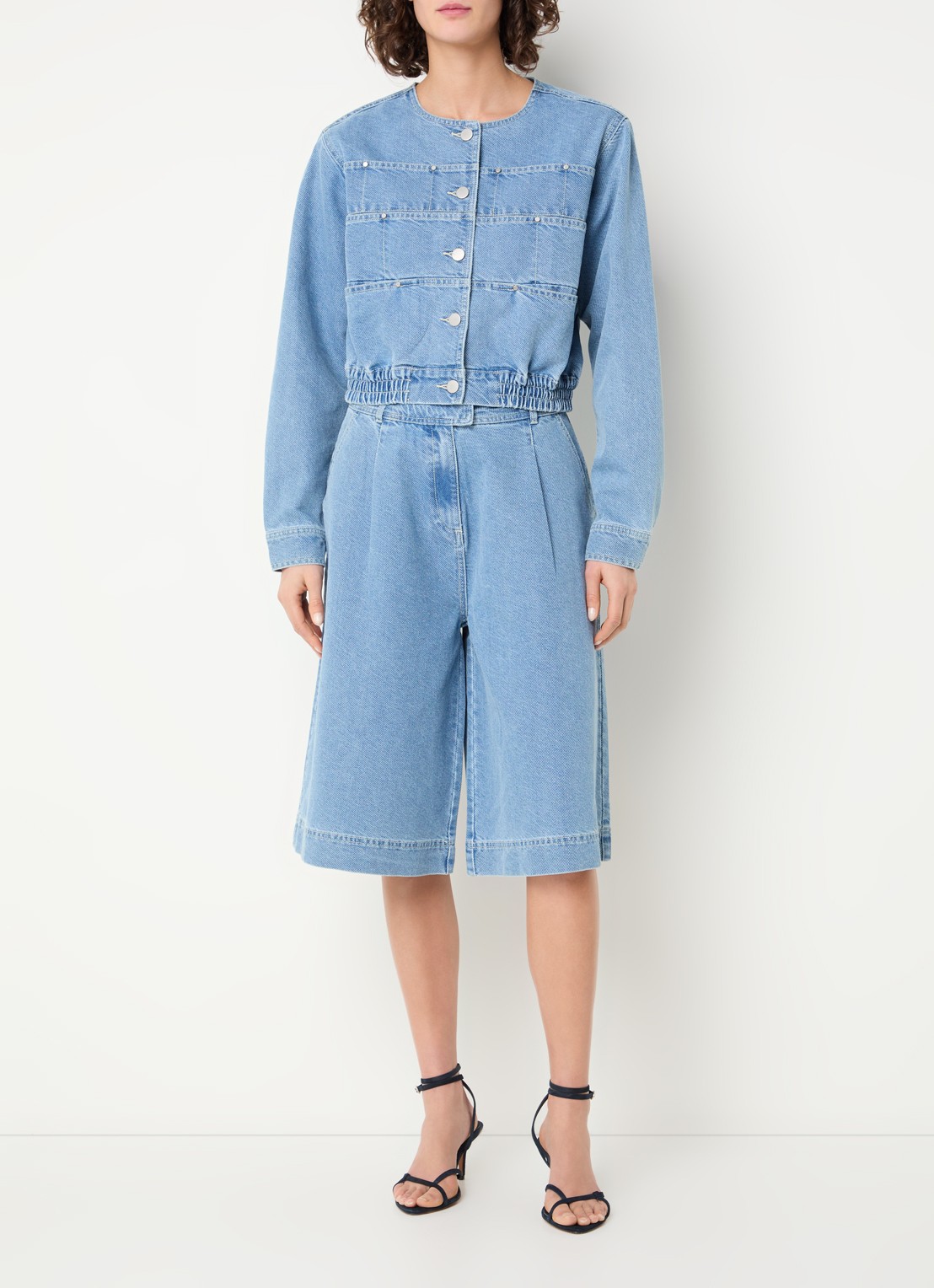 Aaiko Inaya high waist wide fit korte broek van denim - voorkant 4 indigo