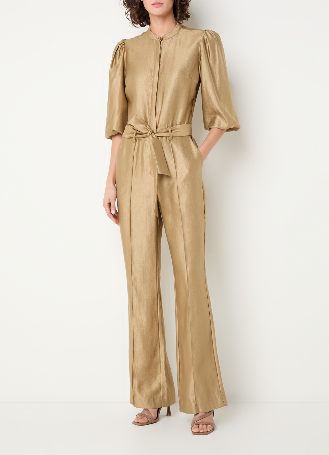 Aaiko Katy straight fit jumpsuit met strikceintuur - detail 4 lichtbruin