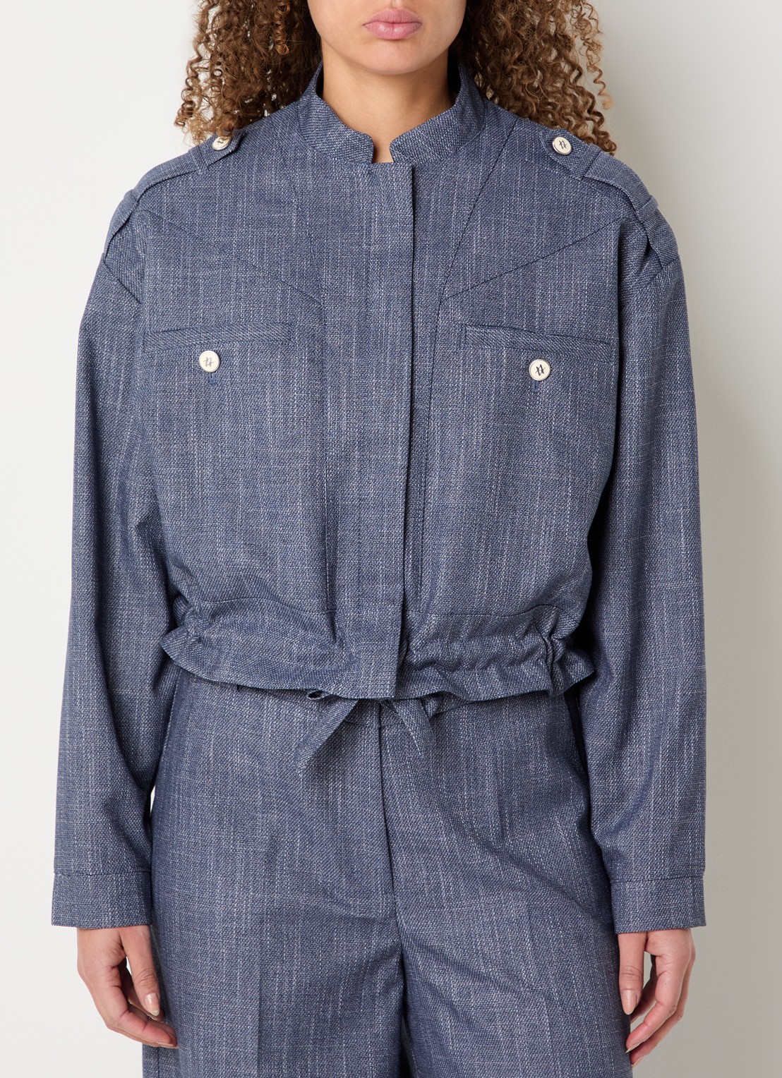 Aaiko Lauryn cropped jack met paspelzakken - detail 3 donkerblauw