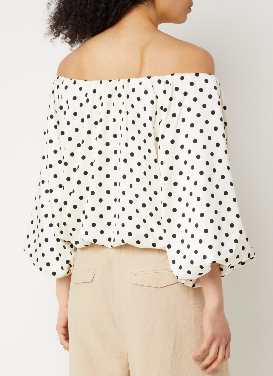 Aaiko Maddy off-shoulder top met pofmouw - achterkant ivoor