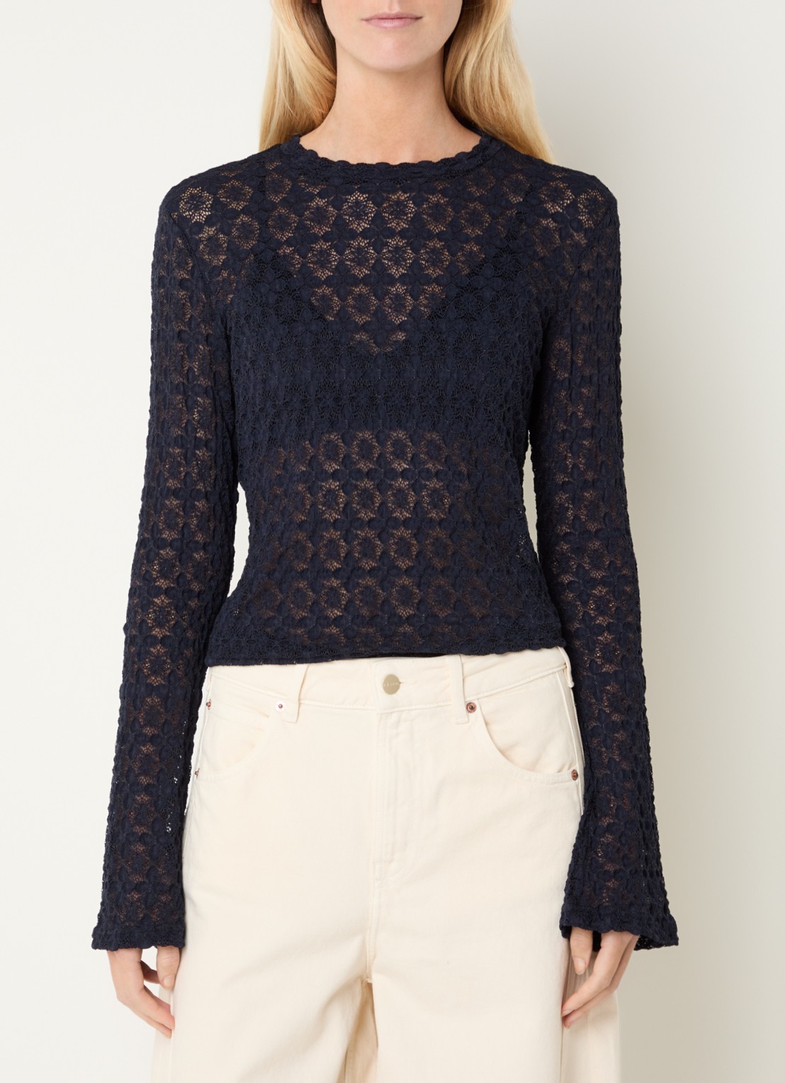 Aaiko Mason top van kant - detail 3 donkerblauw