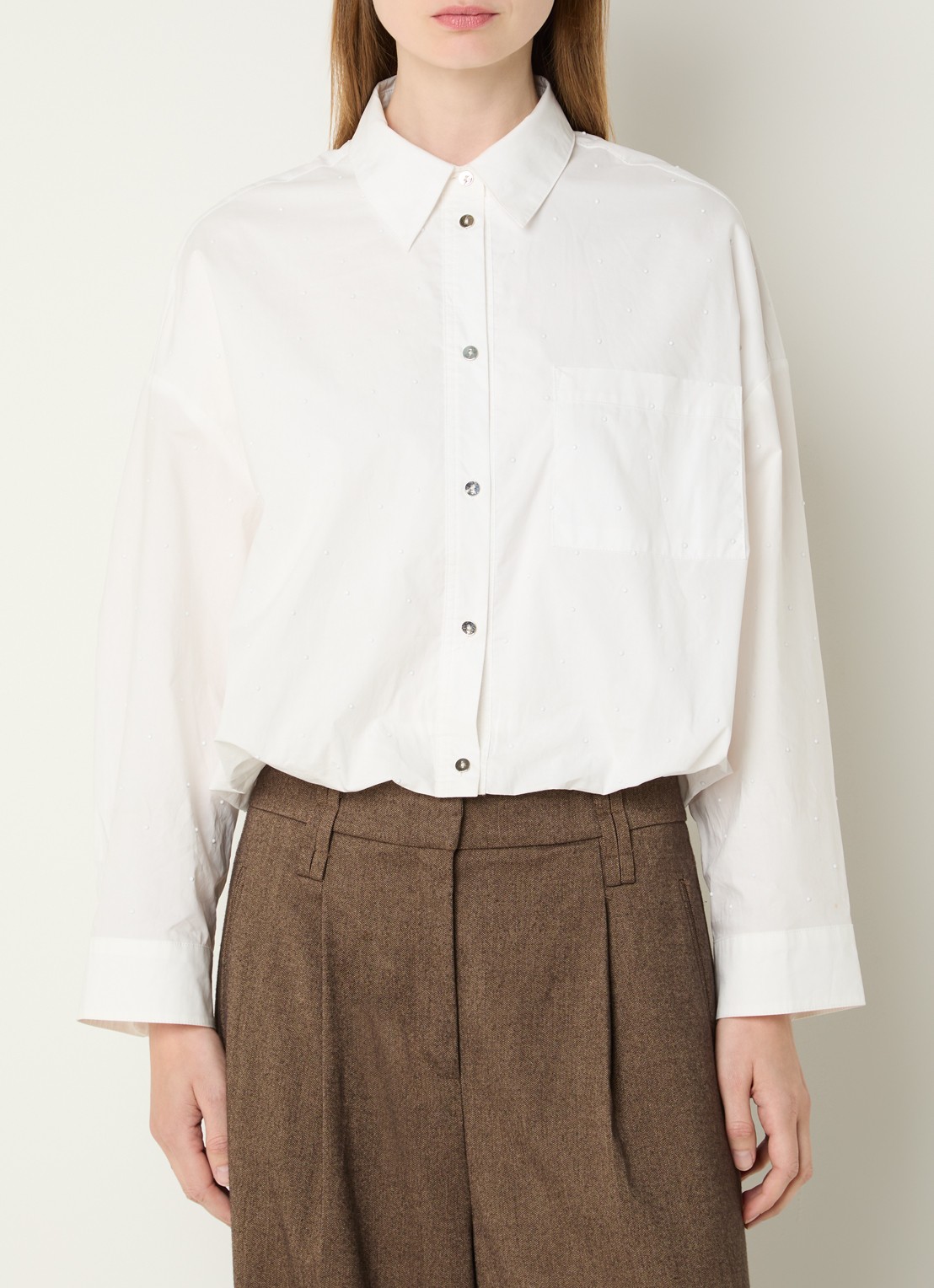 Aaiko Mikkie cropped blouse met strass en borstzak - detail 2 wit