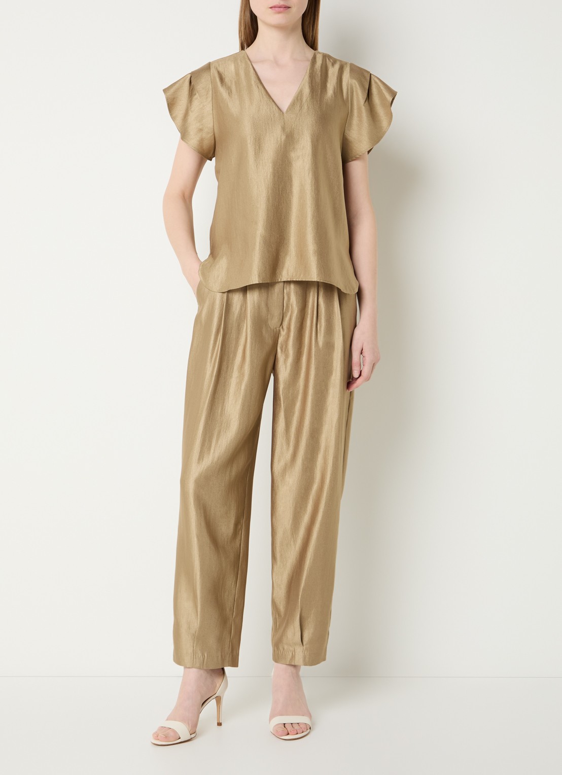 Aaiko Minny top met vlindermouwen - voorkant 3 khaki