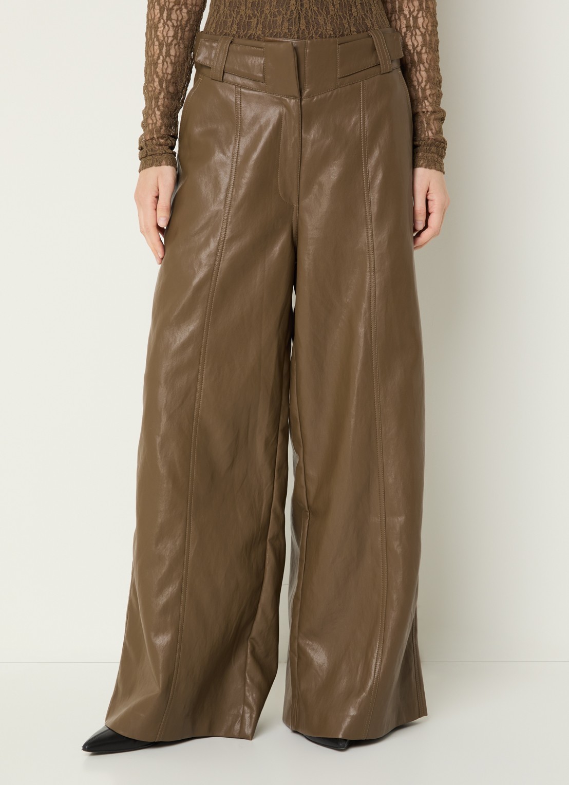 Aaiko Nore high waist wide fit broek van imitatieleer - detail mosgroen