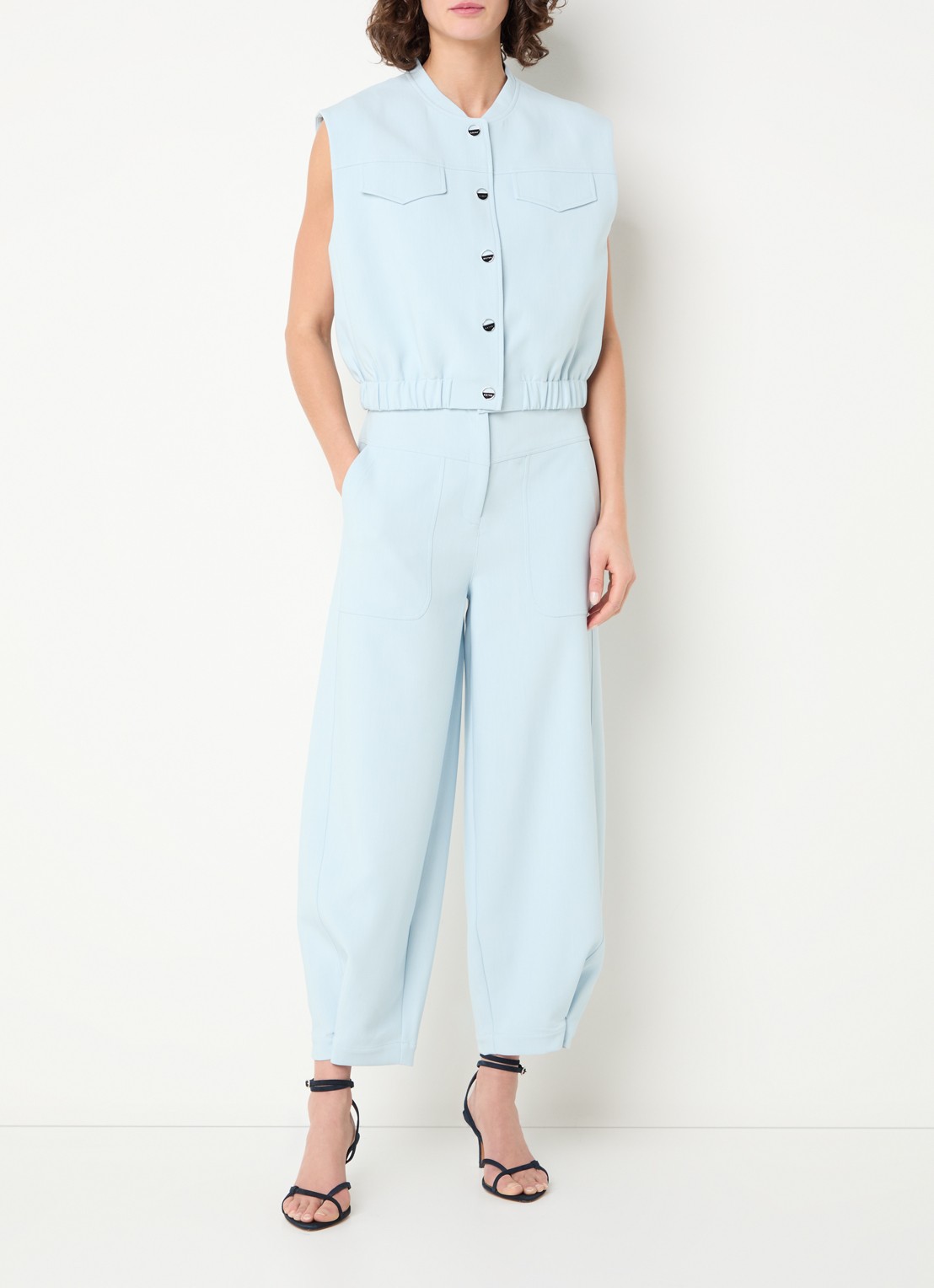 Aaiko Olivia gilet met opstaande kraag - voorkant 3 lichtblauw