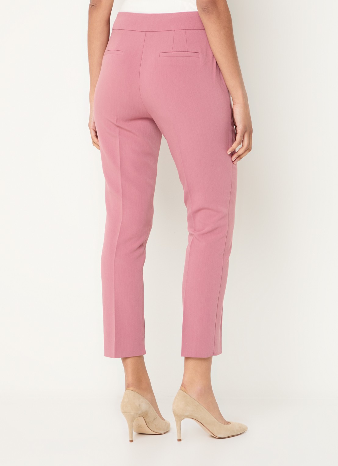 Aaiko Parene high waist tapered fit cropped pantalon met steekzakken  - achterkant roze