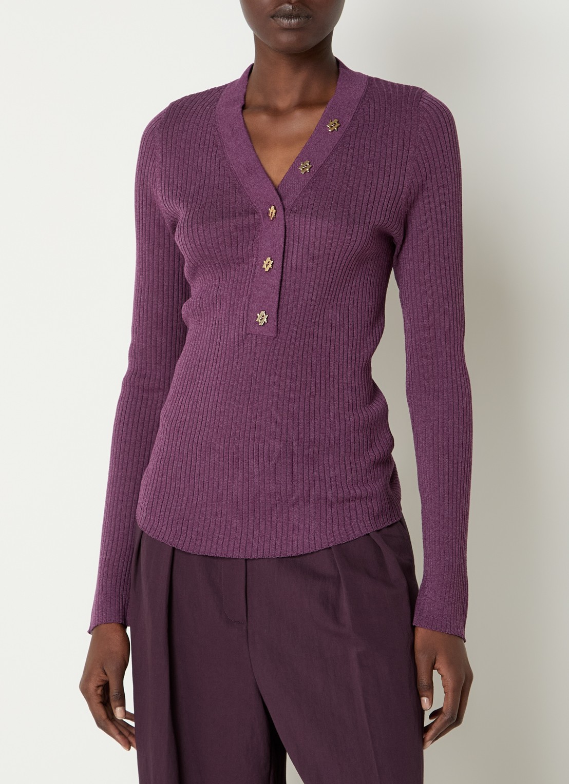Aaiko Polly ribgebreide pullover met stretch - detail aubergine