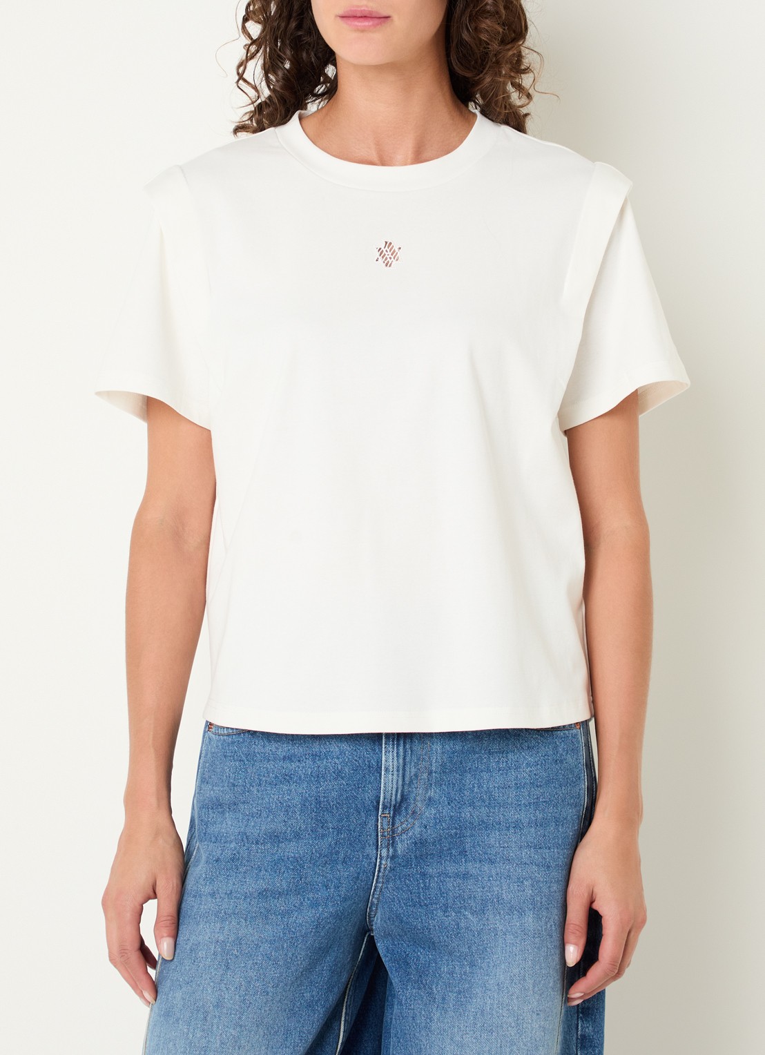 Aaiko Romee T-shirt met borduring - detail 3 gebroken wit