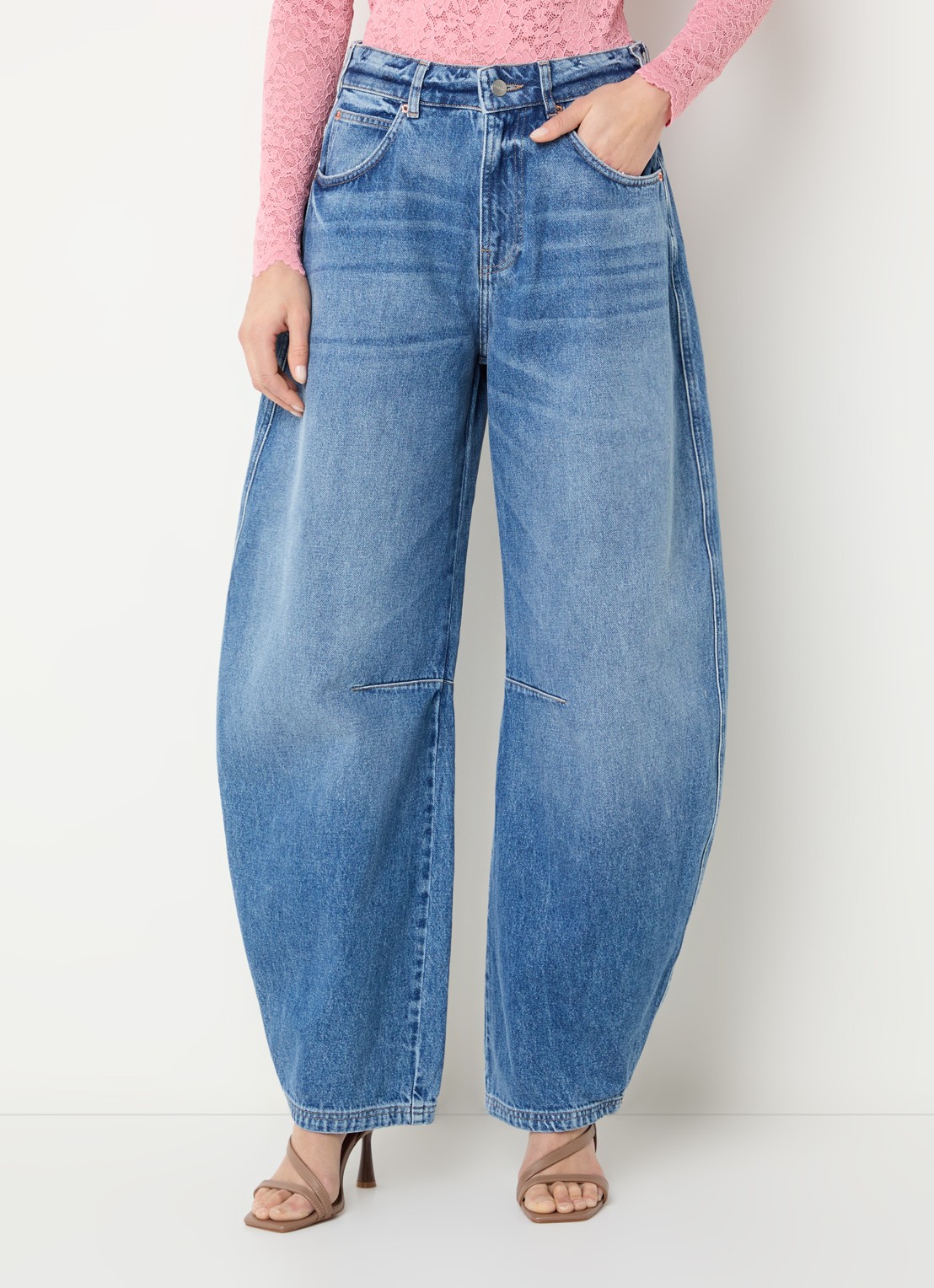 Aaiko Sacha high waist balloon fit jeans met medium wassing - detail indigo