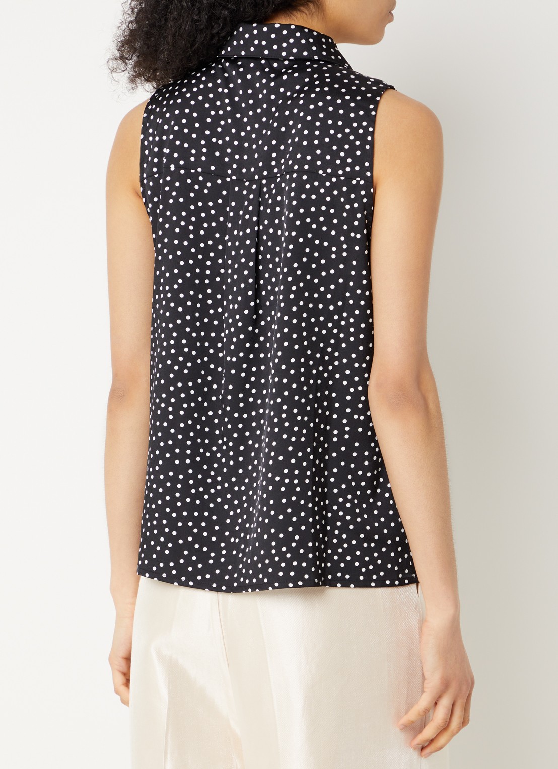 Aaiko Saran blouse met stippenprint en strikkraag - achterkant 3 zwart