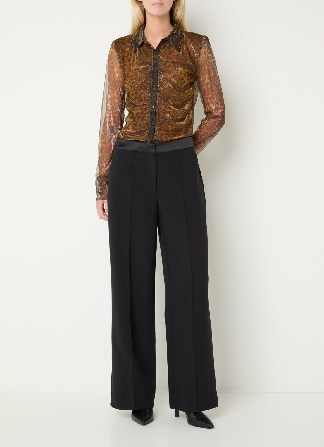 Aaiko Vigo semi-transparante top met panterprint - voorkant 4 goud