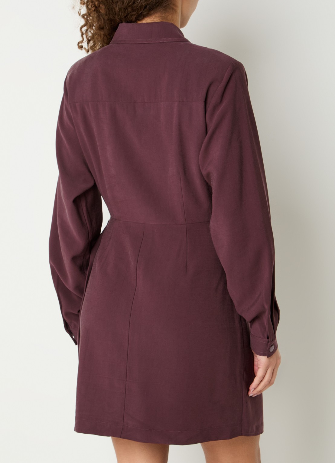 Aaiko Yven mini tuniekjurk met borstzakken - achterkant 4 aubergine