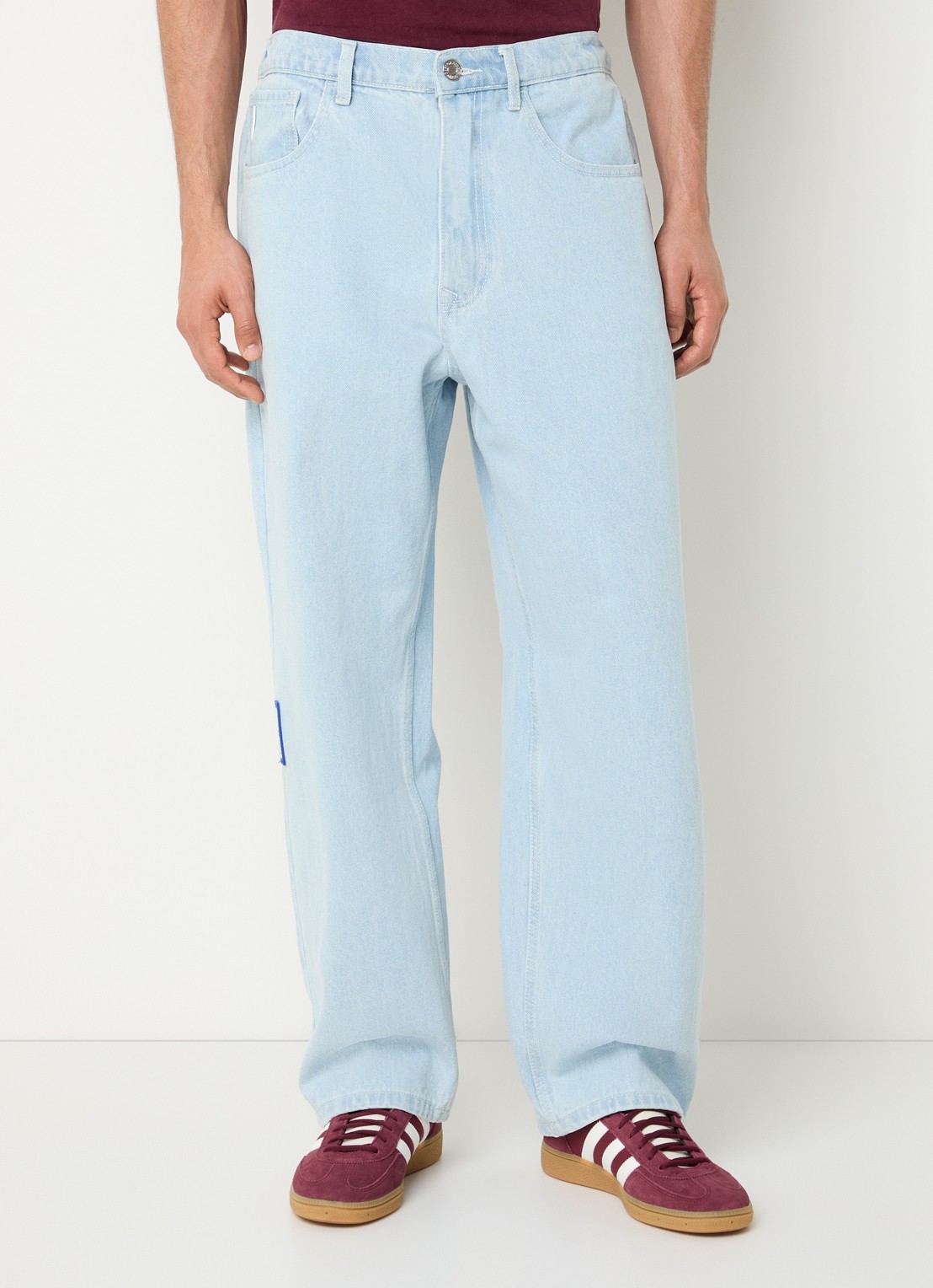 Aape Aape Now loose fit jeans met lichte wassing - detail indigo
