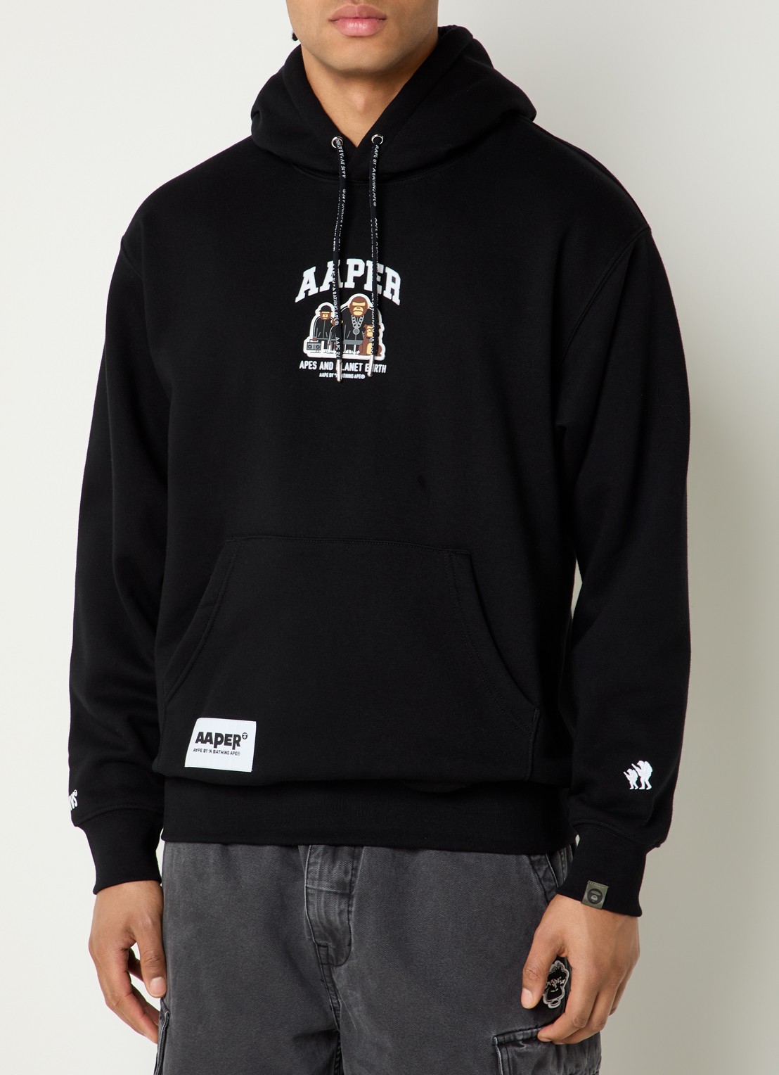 Aape Hoodie met logo - detail 2 zwart