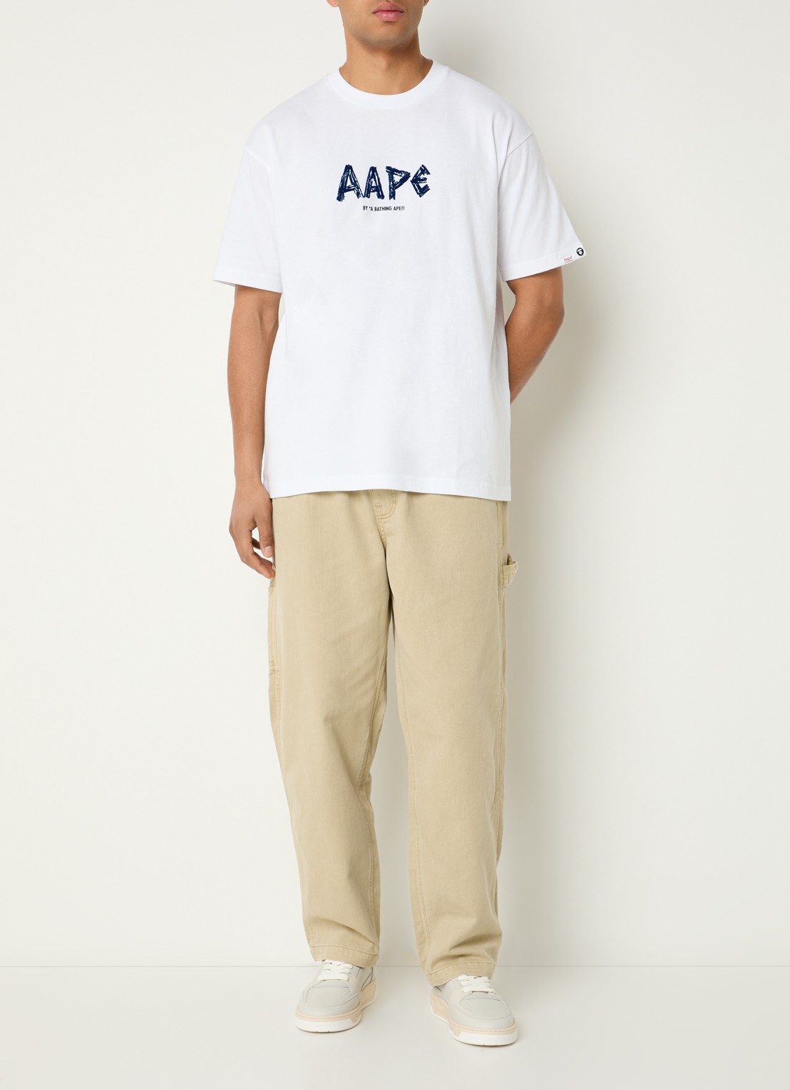 Aape Now straight fit chino met steekzakken - voorkant 5 beige