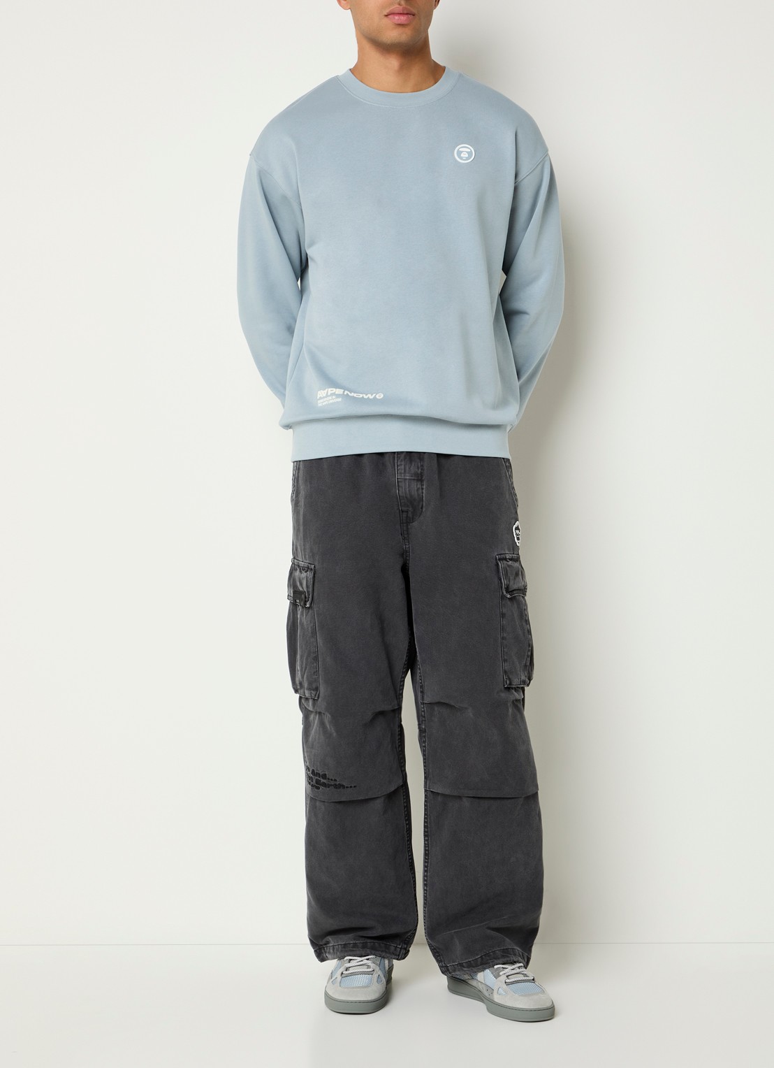 Aape Sweater met logo - voorkant 2 blauwgrijs