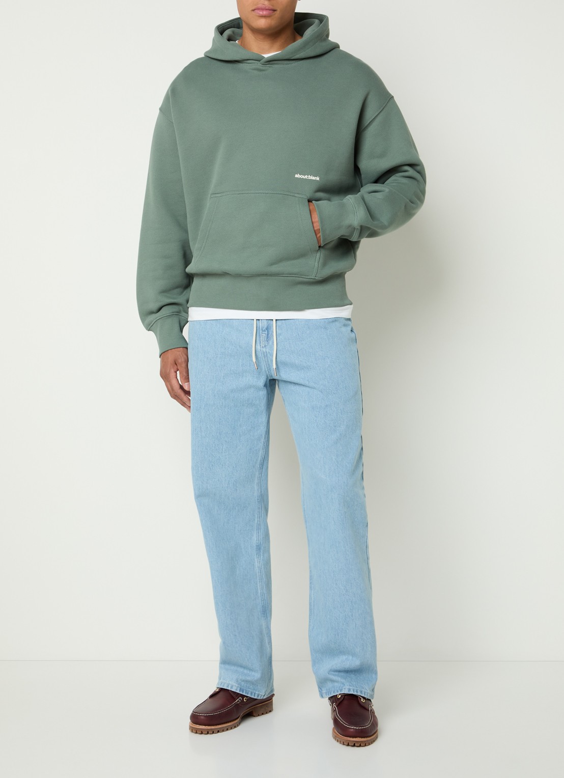 about:blank Box hoodie met logo- en backprint - voorkant 5 lichtgroen