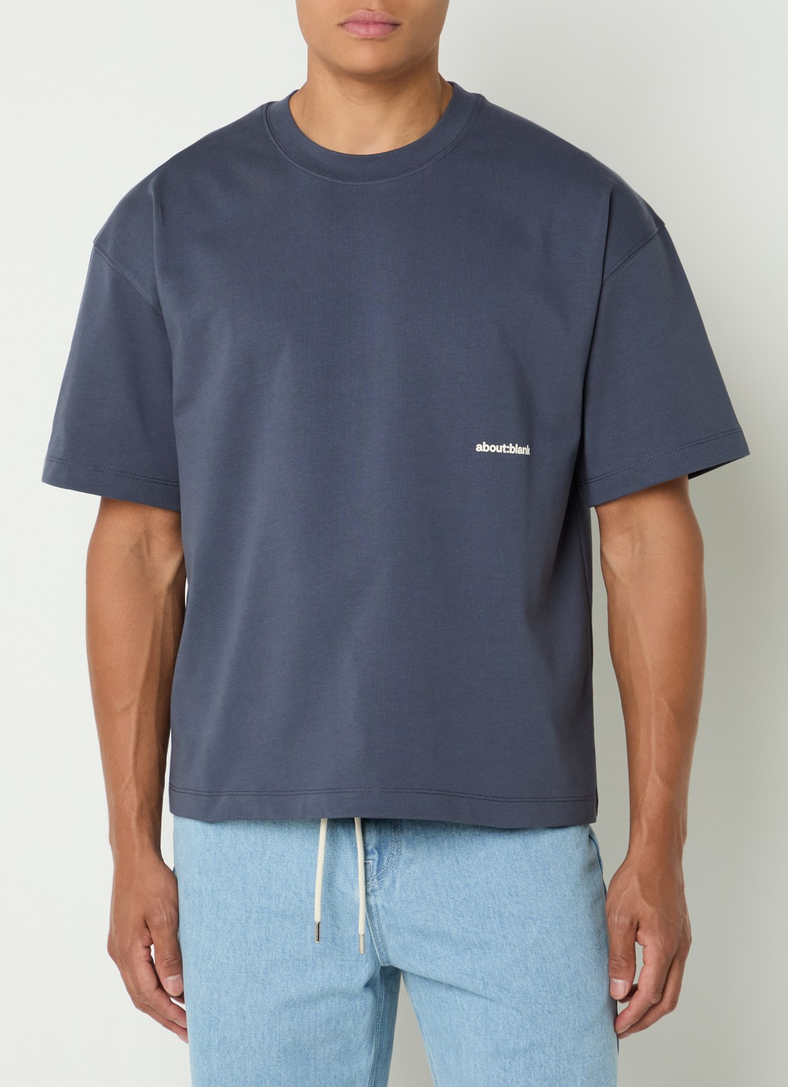 about:blank Box T-shirt met logo- en backprint - achterkant blauwgrijs