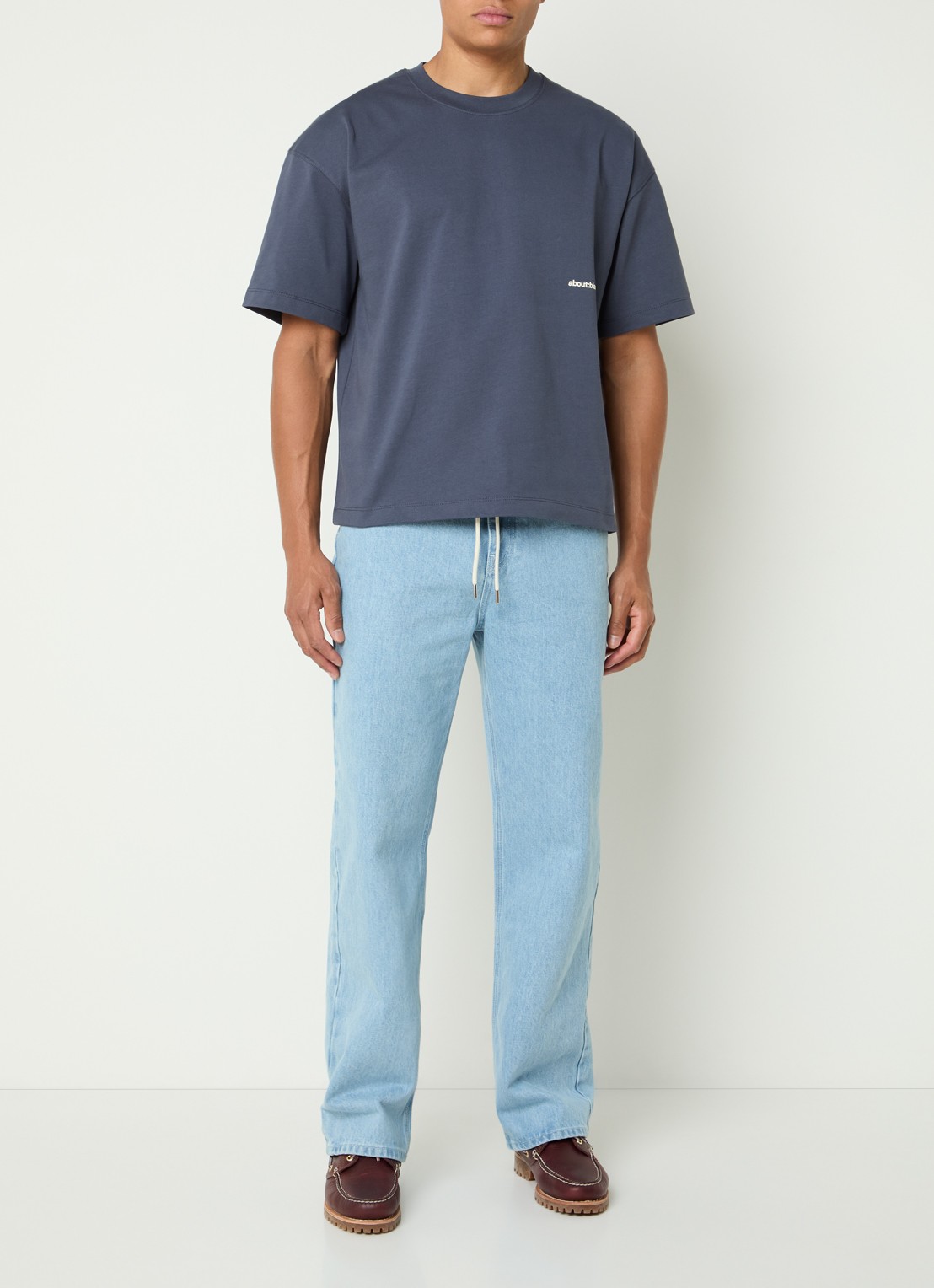 about:blank Box T-shirt met logo- en backprint - voorkant 4 blauwgrijs