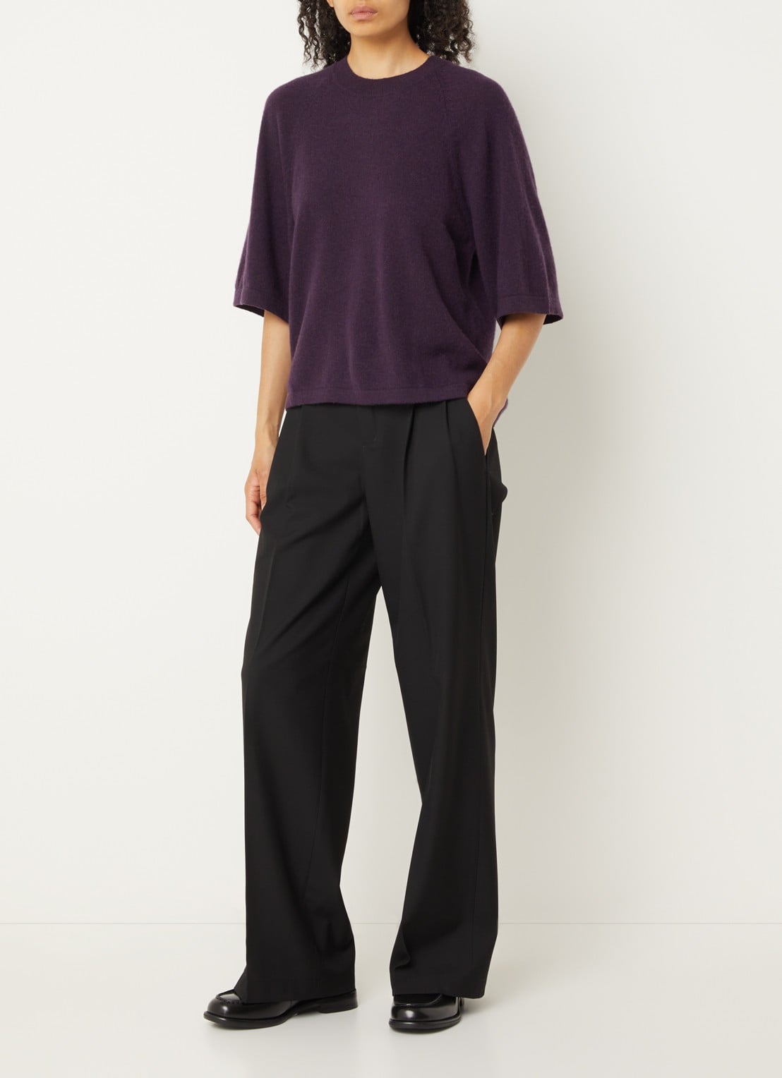 Absolut Cashmere. Leana fijngebreide pullover van kasjmier - voorkant 2 paars